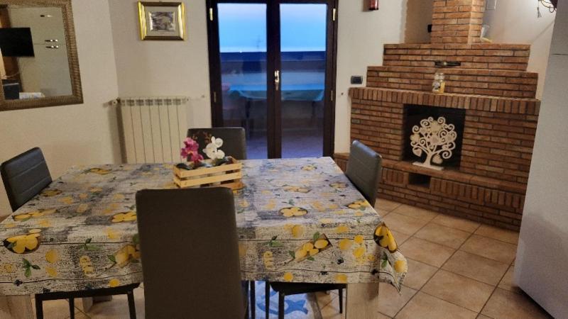 Casa Vacanza Lmt Aci Catena Εξωτερικό φωτογραφία